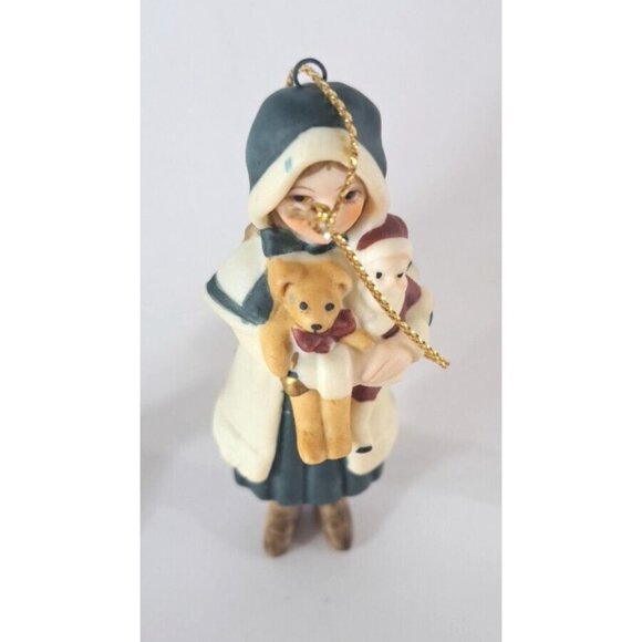 Vintage Hagara Ornament Lot of 3 Holly Noel Jody W Box 1980s Victorian Taiwan - Picture 3 of 8